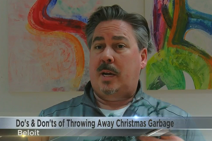 Do's & Don'ts of Throwing Away Christmas Garbage