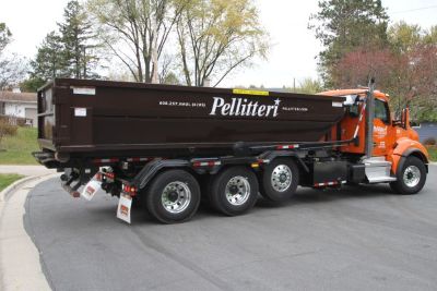 Pellitteri Waste Systems Expands Into Greater Milwaukee Area